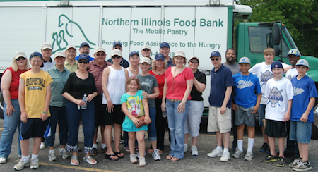 Mobile food pantry helps Will County families